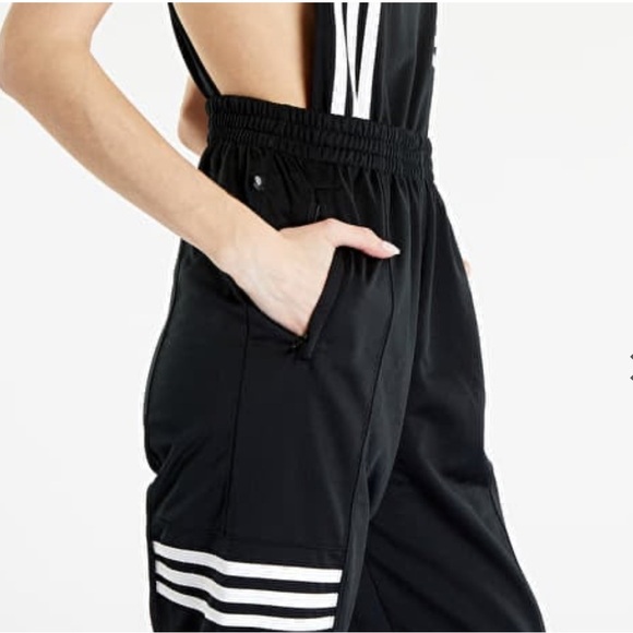 Adidas Originals RARE Black/White “Dungarees” Overalls Size XL New With Tags! - Picture 4 of 15